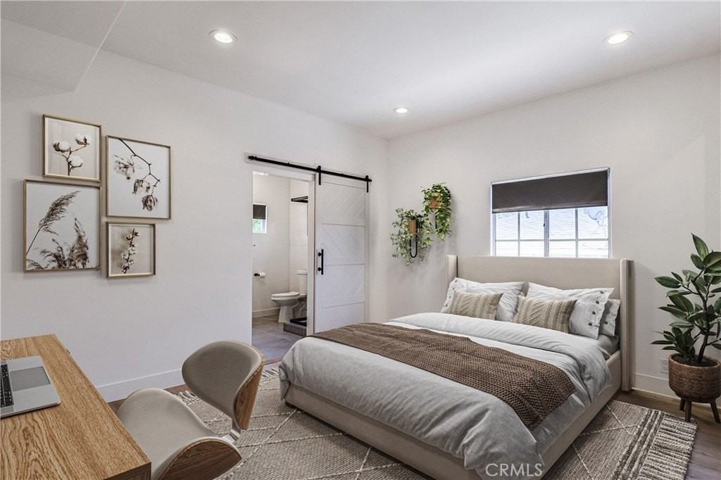 721 E Verdugo Ave - Photo 6 of 32