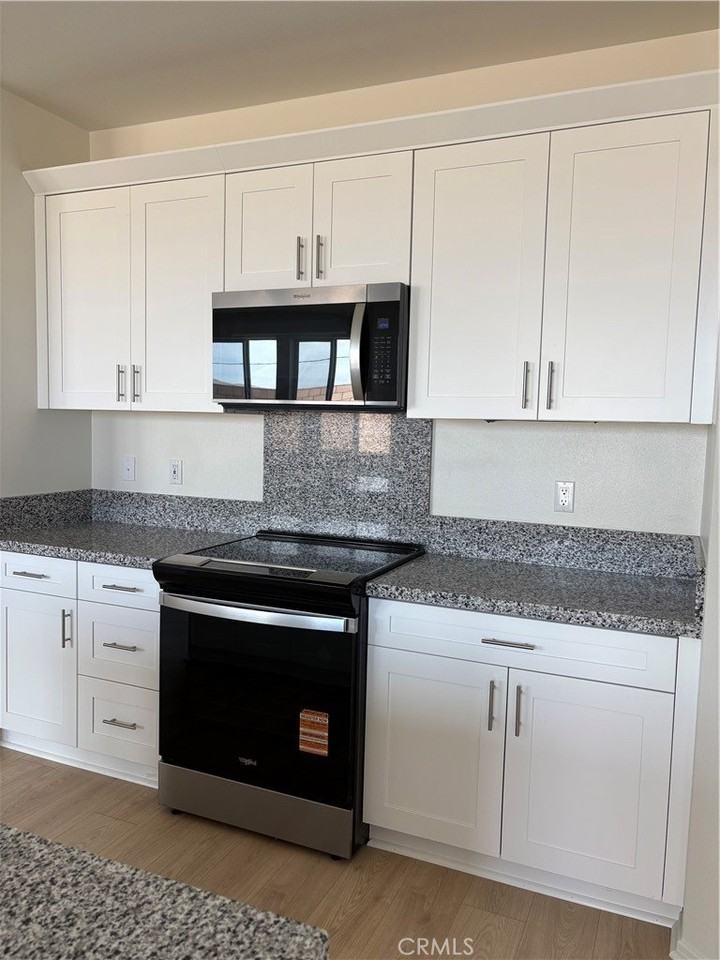 13608 Flying Cloud Way - Photo 6 of 24