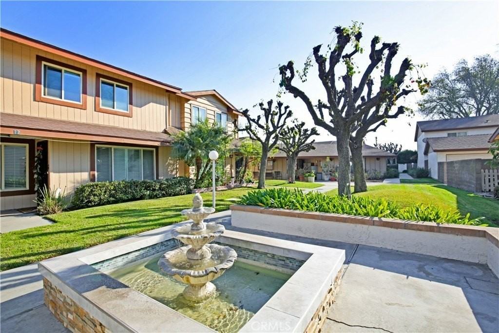 11000 Woodruff Ave #39 - Photo 4 of 38