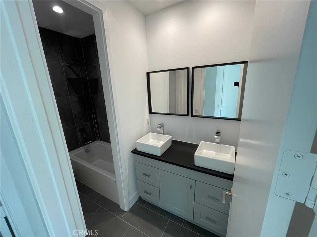 29000 Scout Ct - Photo 5 of 23