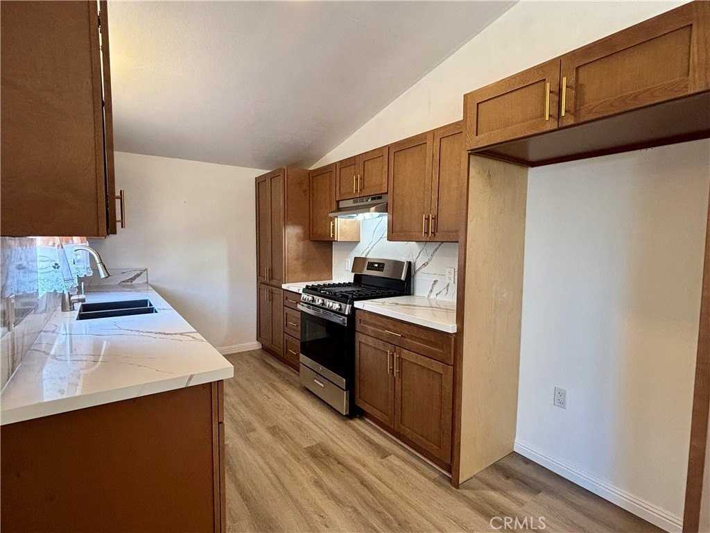 8842 Mentone Pl - Photo 7 of 15