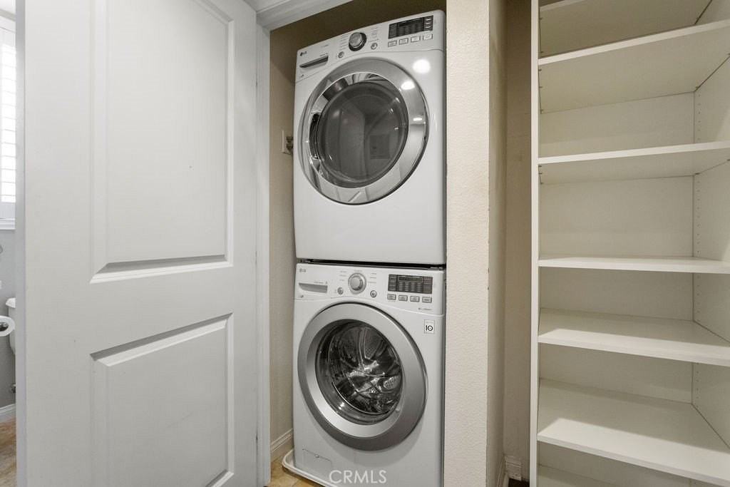 84 Meridian Dr - Photo 7 of 21