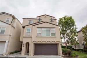 featured image of 2889 Plaza Del Amo #910
