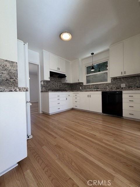 15440 Dickens St - Photo 6 of 17