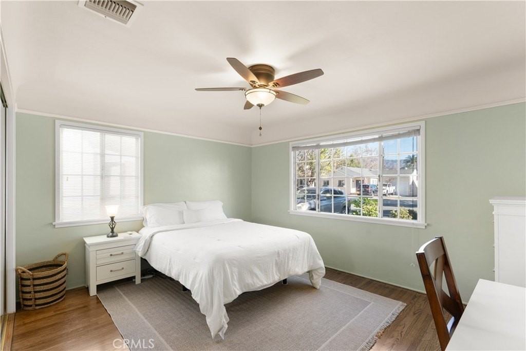 351 S Parish Pl - Photo 6 of 10