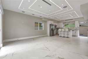 featured image of 1241 N Reese Pl #102