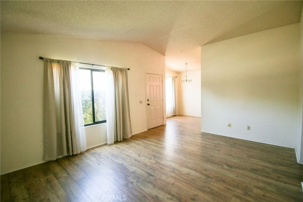 28314 Encanto Dr - Photo 4 of 18