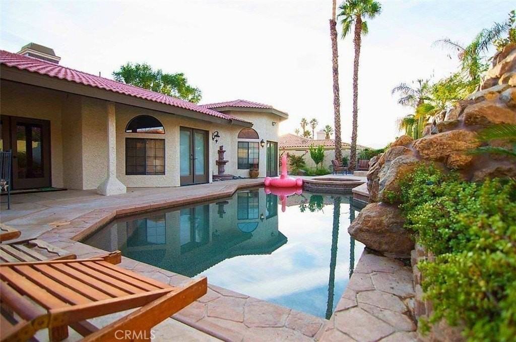 78770 Martinique Dr - Photo 2 of 15