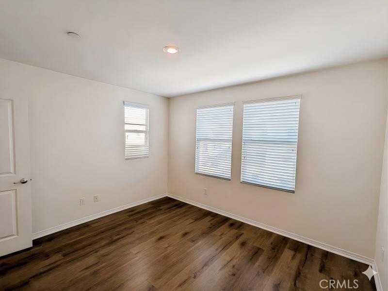 17553 Water Garden Ct - Photo 7 of 16