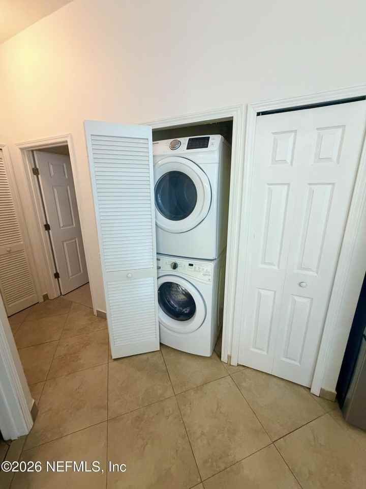 9670 Amarante Cir Unit 3 - Photo 6 of 18