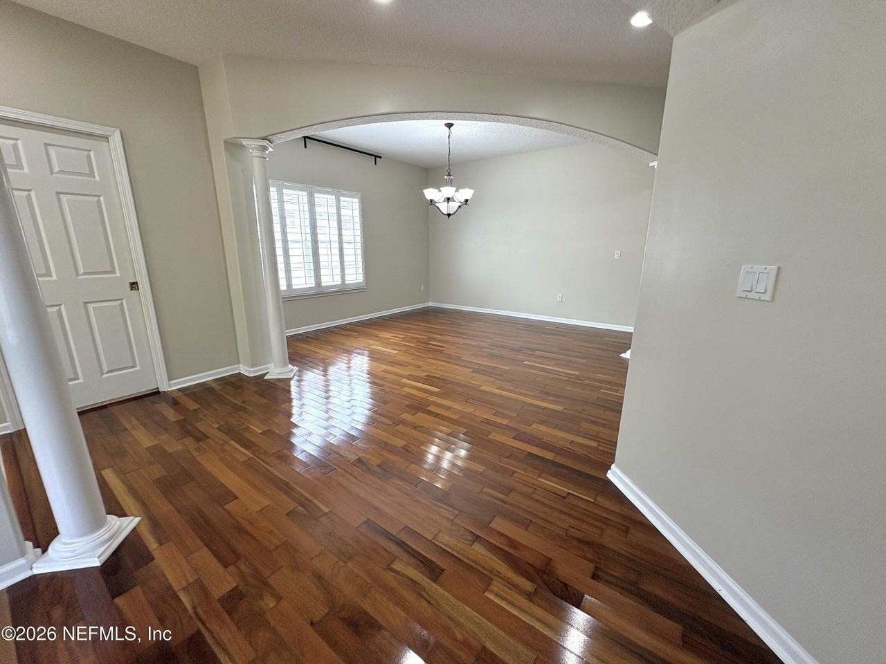 11288 Panther Creek Pkwy - Photo 6 of 32