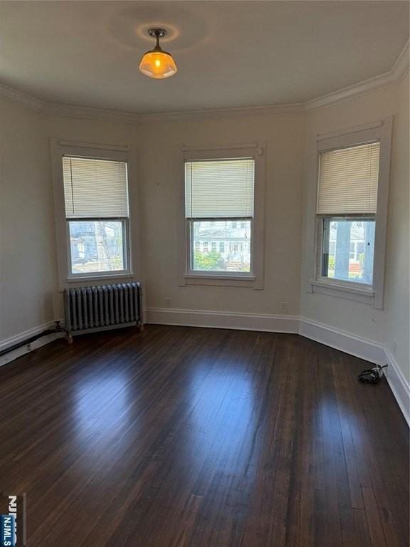 33 Montclair Ave - Photo 3 of 27