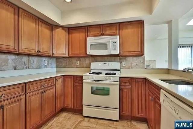 833 Topsail Ln - Photo 6 of 16