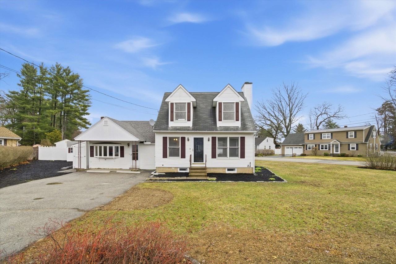 14 Plummer Rd - Photo 4 of 35