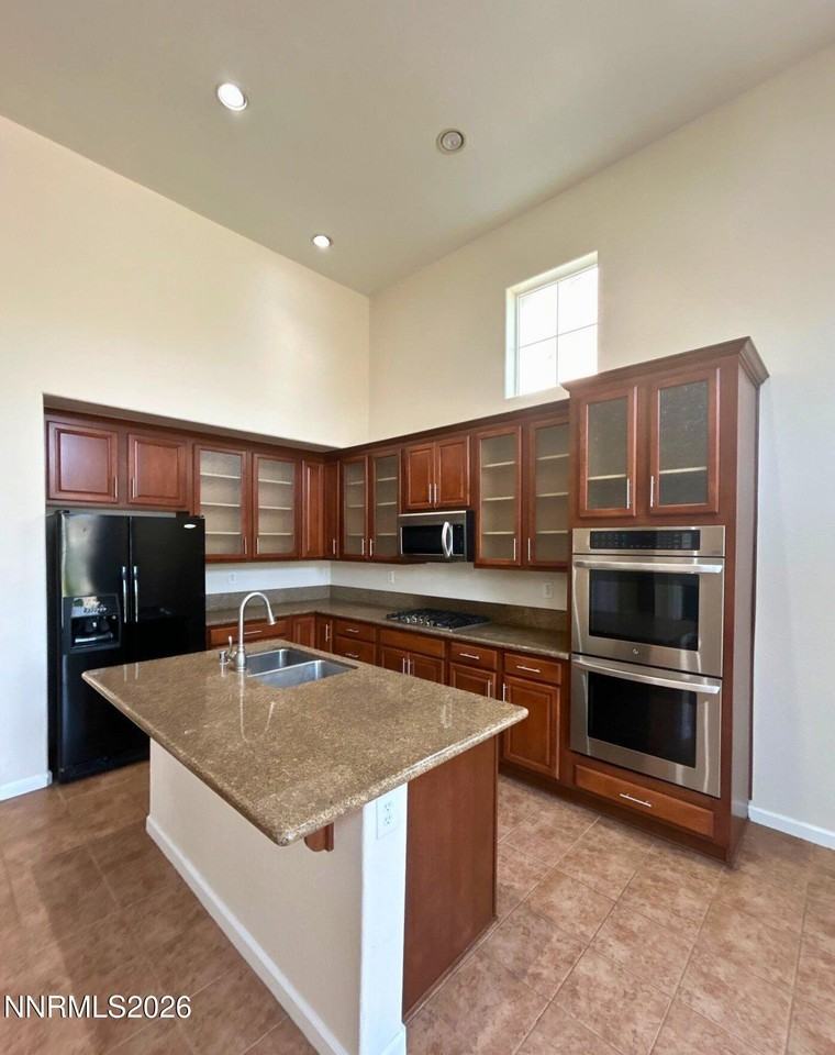 6634 Magical Dr - Photo 5 of 23