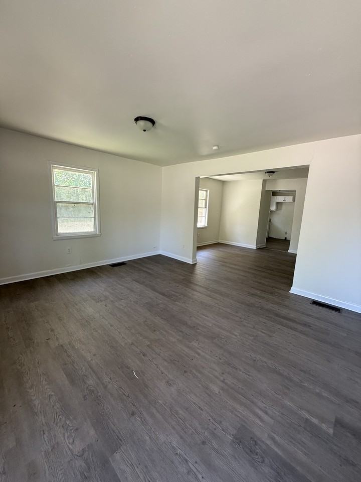 6117 Patton Ave #1 - Photo 3 of 9