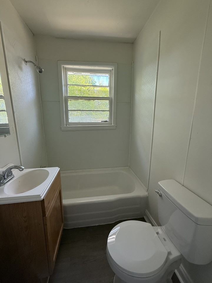 6117 Patton Ave #1 - Photo 5 of 9