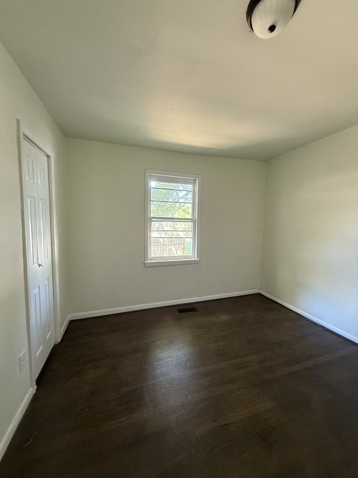 6117 Patton Ave #1 - Photo 7 of 9