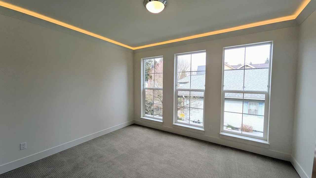 6013 Ne 30th Ave #6 - Photo 6 of 9