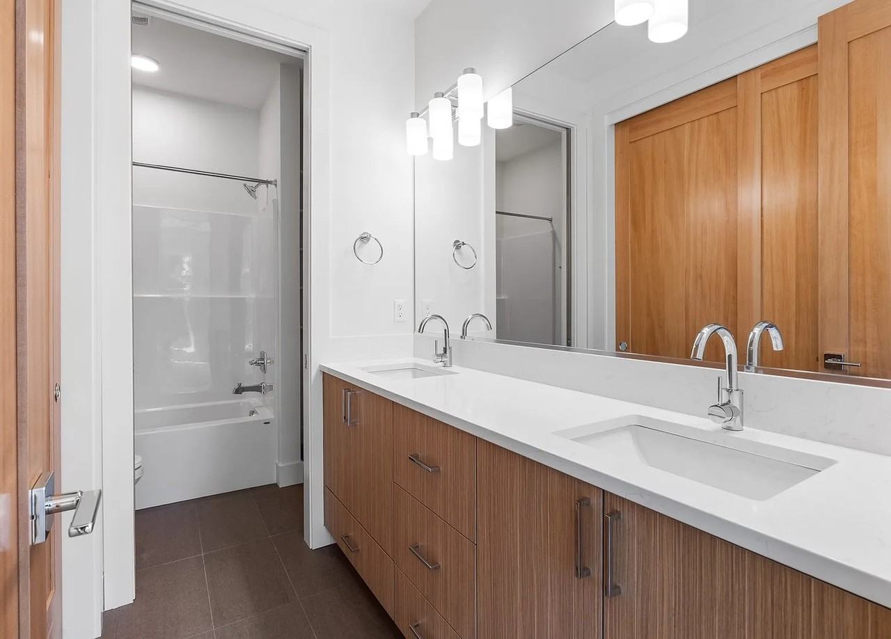 6013 Ne 30th Ave #6 - Photo 7 of 9