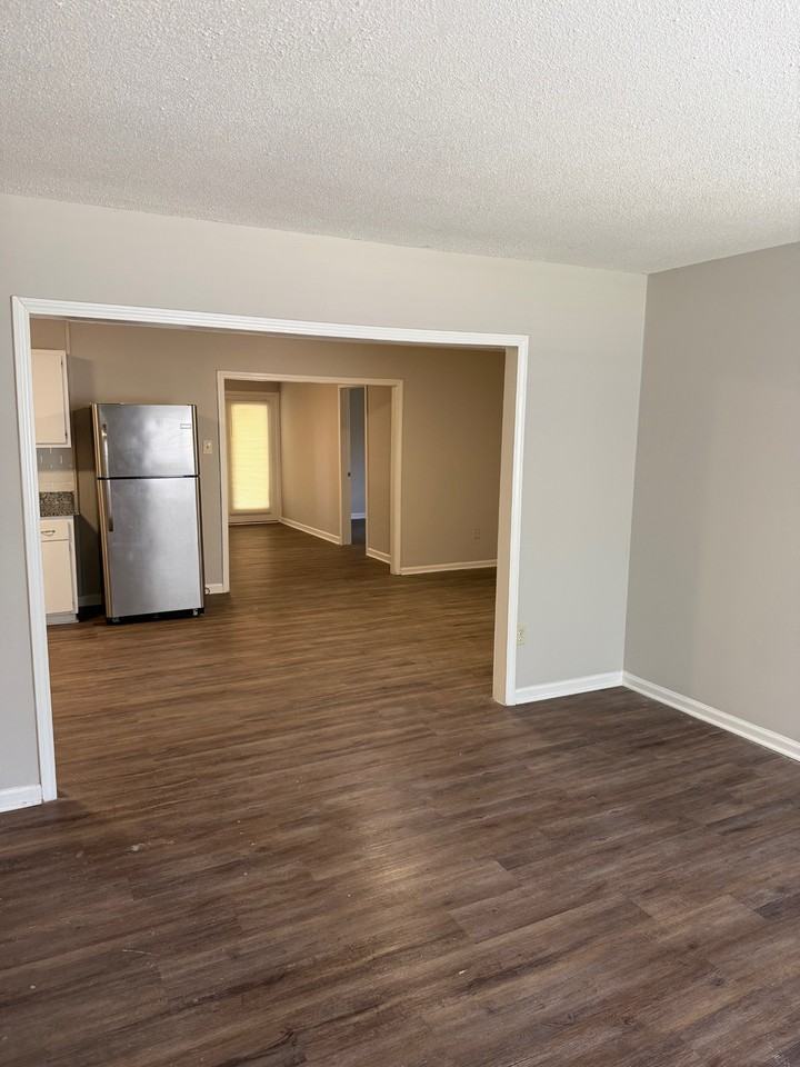 505 S Main Ext #1 - Photo 2 of 11