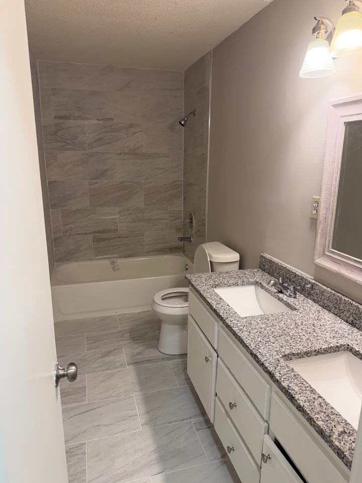 505 S Main Ext #1 - Photo 6 of 11