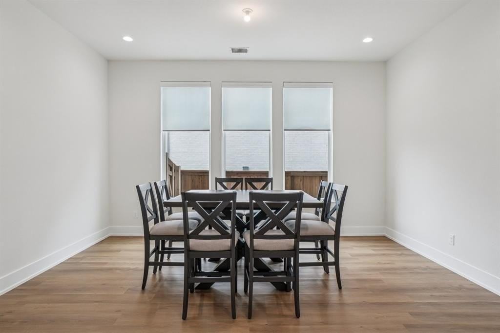 3960 Medio Creek Dr - Photo 7 of 12