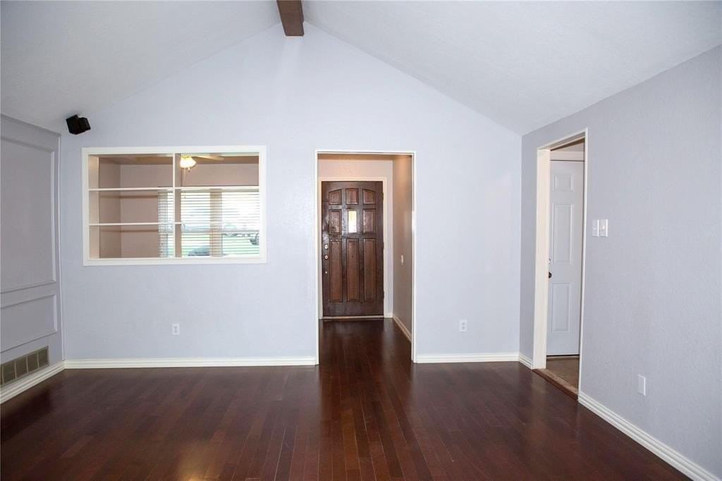 1106 Lock Rdg - Photo 5 of 19