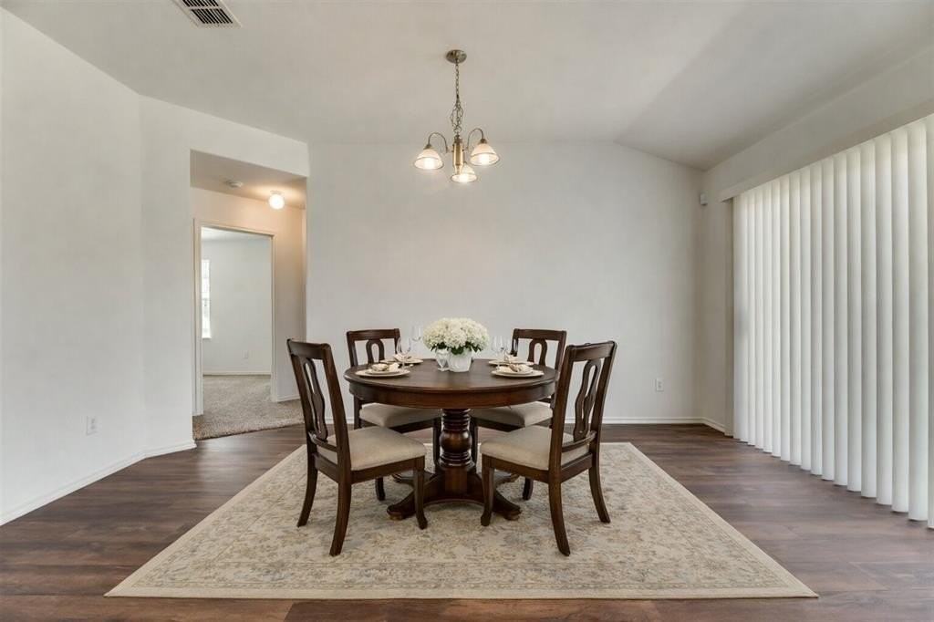 210 Long Prairie Dr - Photo 6 of 20