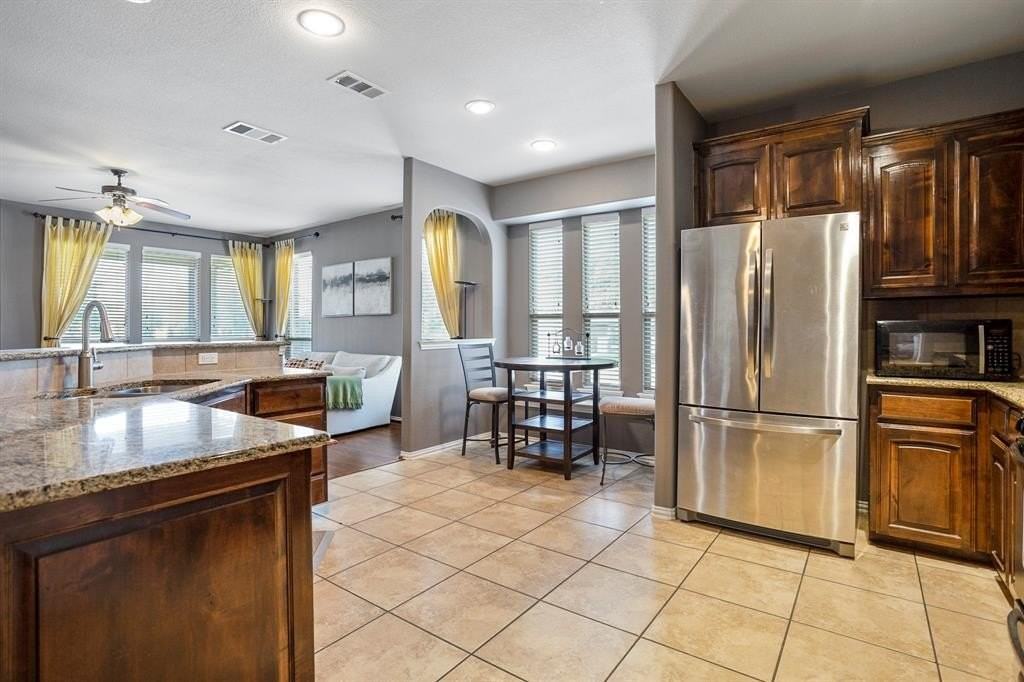 2725 Twinflower Dr - Photo 3 of 23