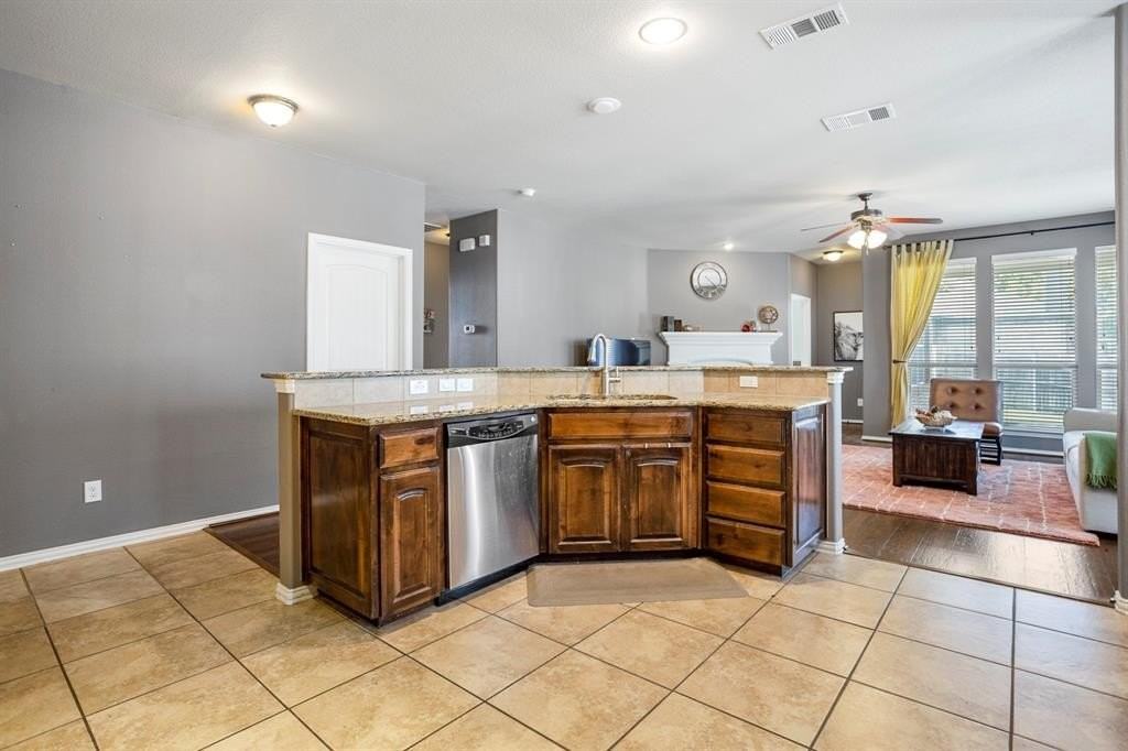 2725 Twinflower Dr - Photo 5 of 23