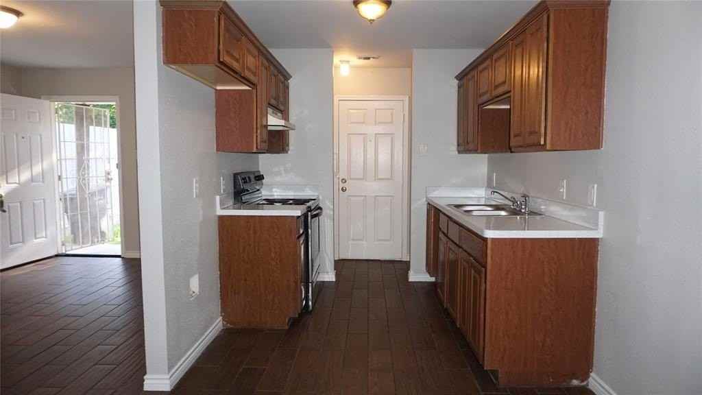 2113 R W Bivens Ln #2115 - Photo 4 of 9