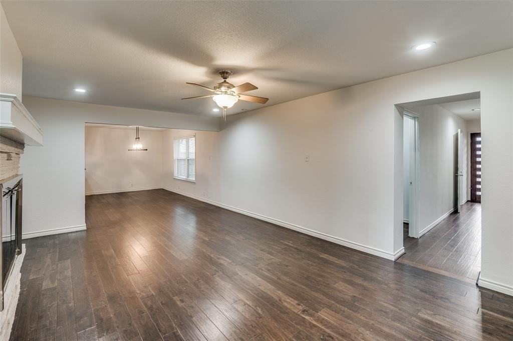 6815 Azalea Ln - Photo 7 of 26