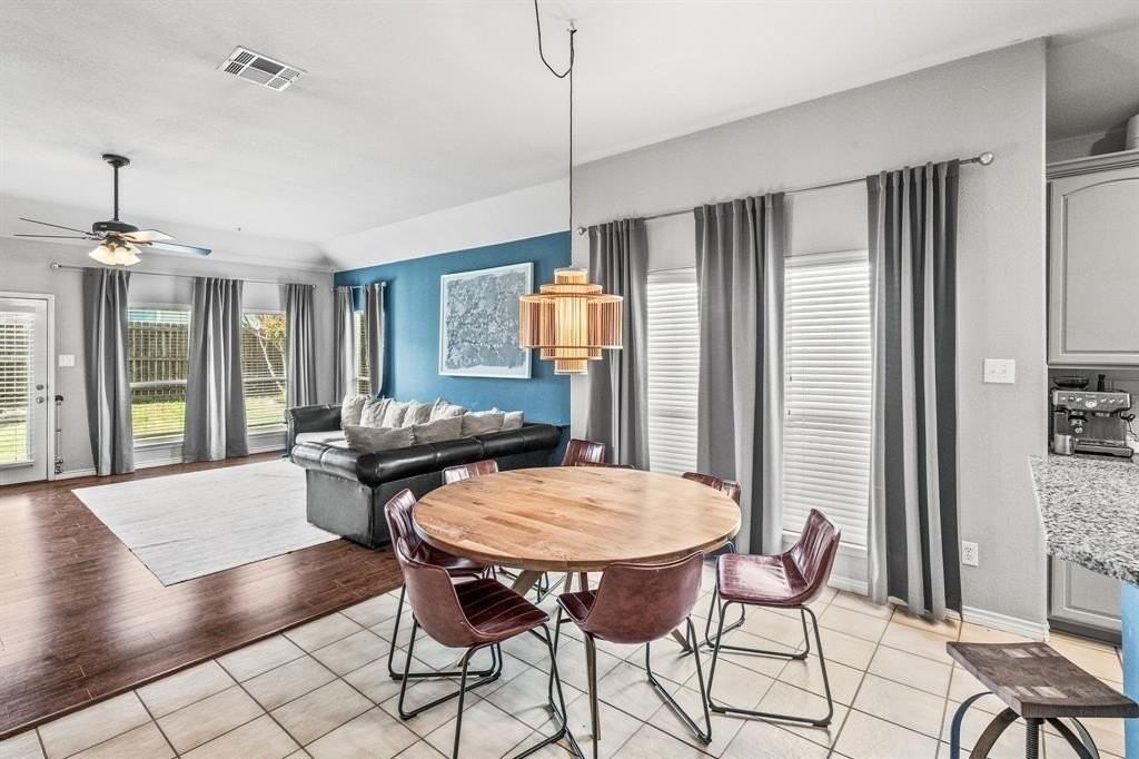 1108 Lazy Ln - Photo 7 of 24