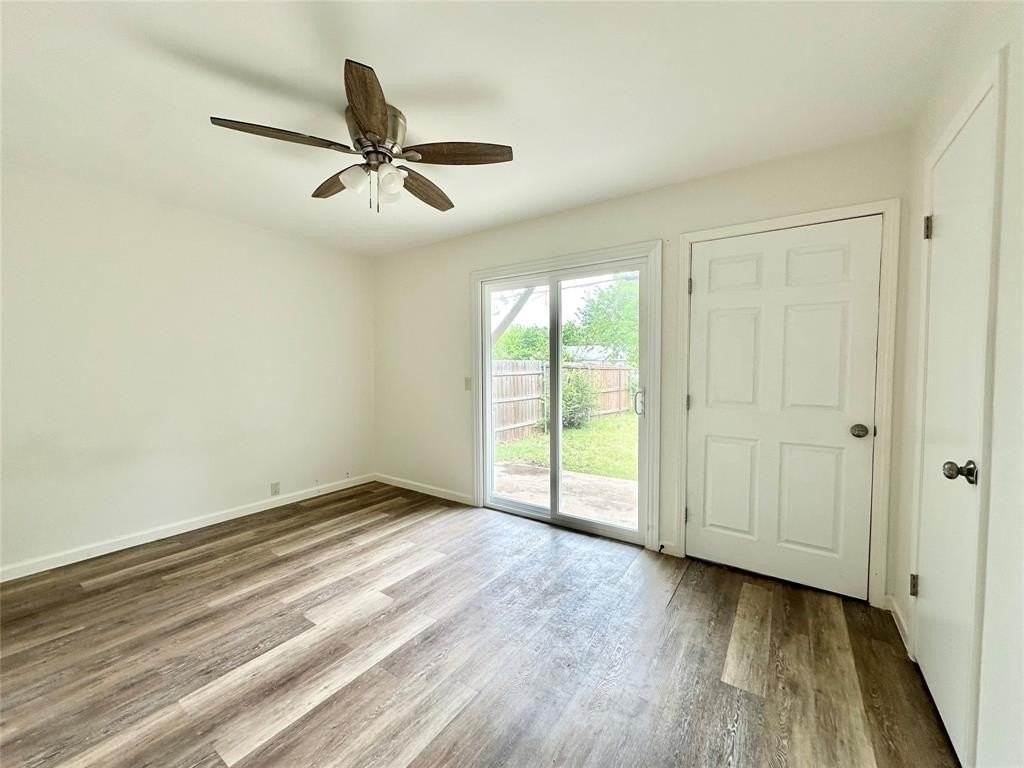 4933 Curzon Ave - Photo 4 of 12