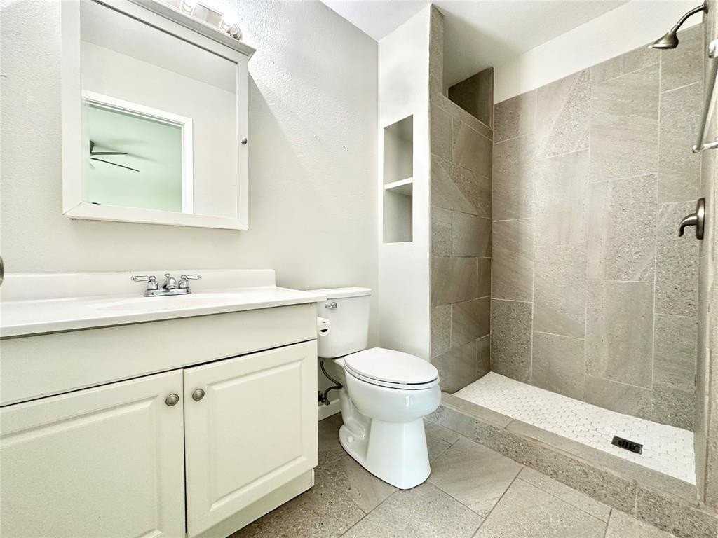 4933 Curzon Ave - Photo 6 of 12