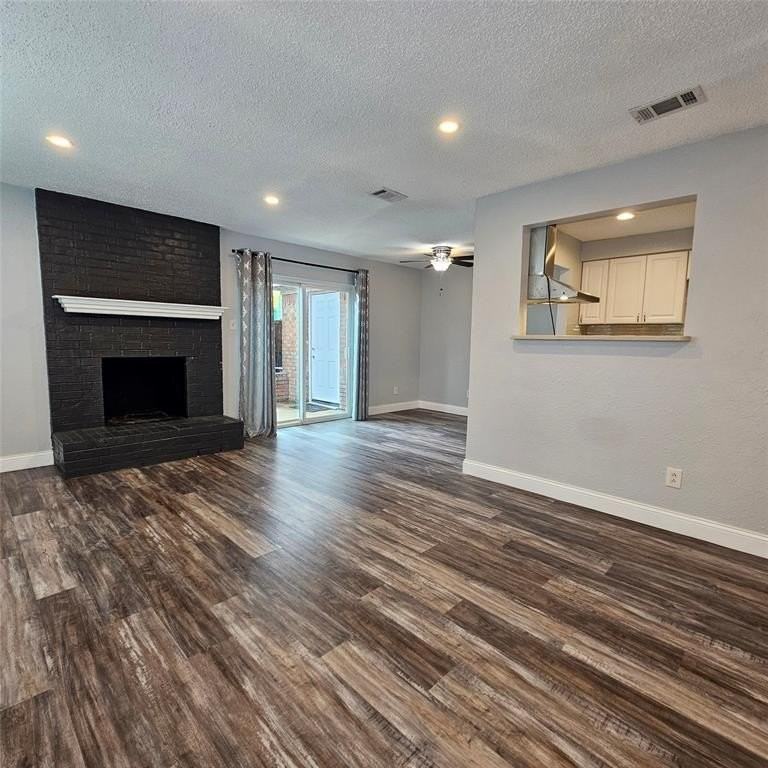 3931 N Garland Ave #4 - Photo 3 of 25