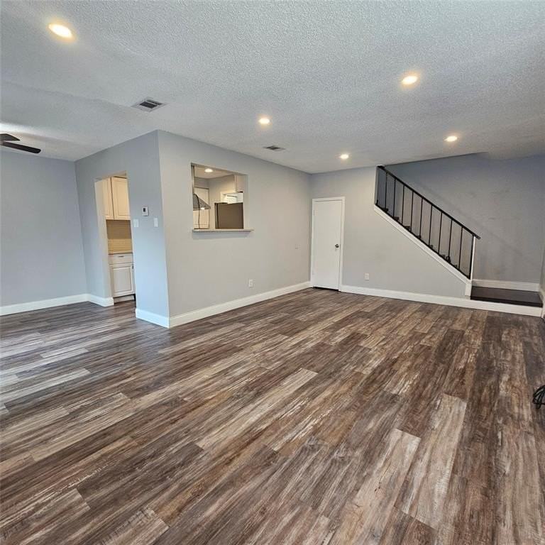 3931 N Garland Ave #4 - Photo 6 of 25