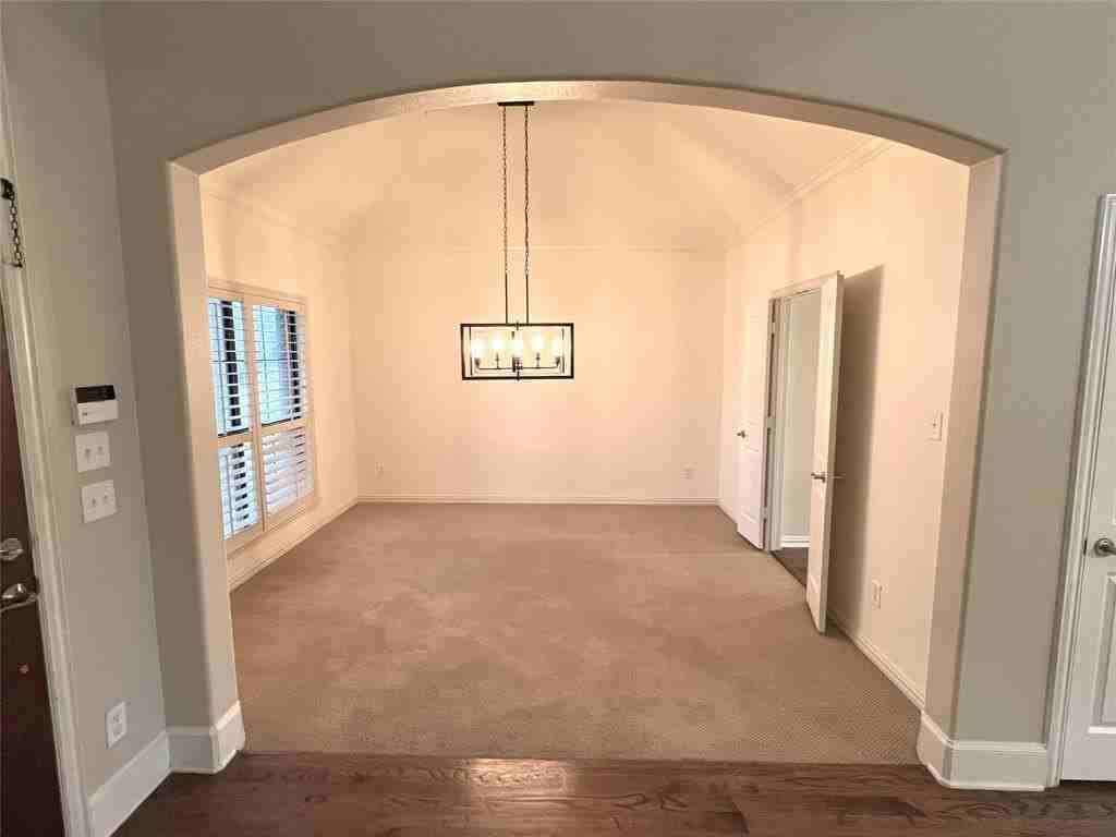 1490 Coldstone Dr - Photo 3 of 22