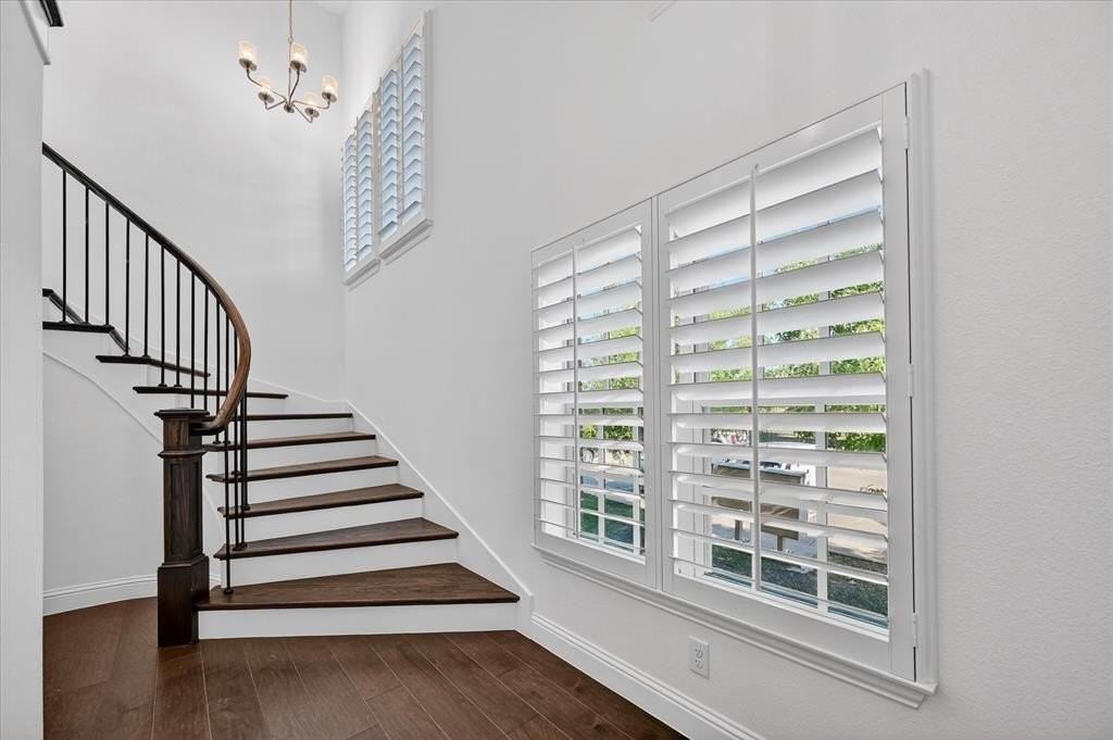 2201 Southwick Dr - Photo 2 of 24