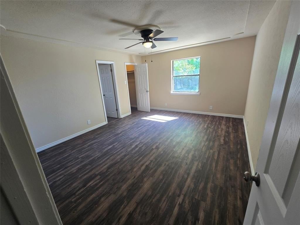 7528 Meadowlark Ln N - Photo 7 of 16