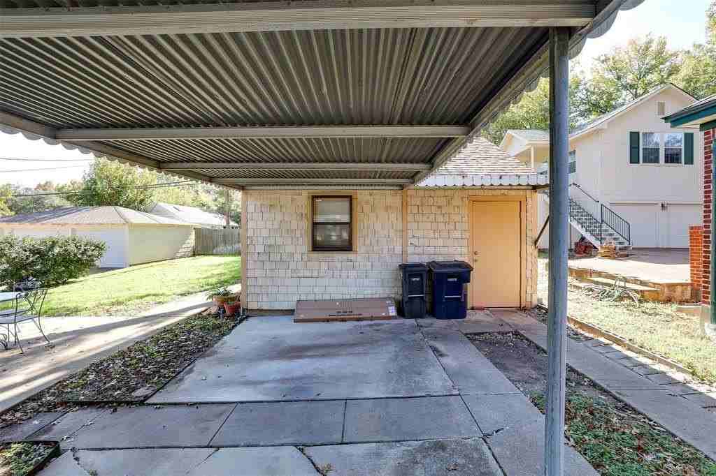 3531 Bellaire Dr S - Photo 2 of 15