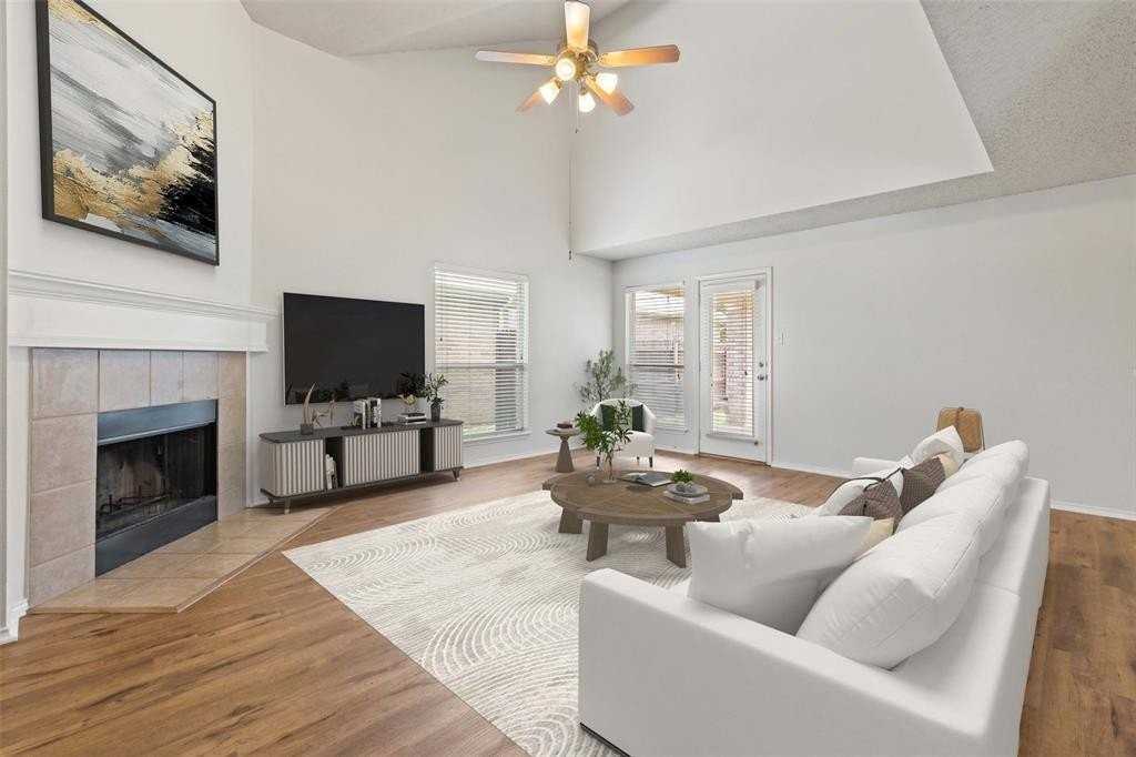 3832 Braxton Ln - Photo 5 of 33