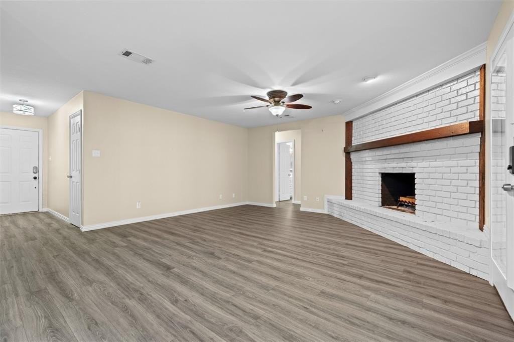 839 Yellowstone Dr - Photo 7 of 30