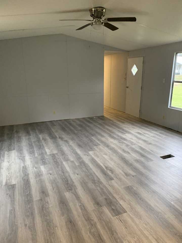 203 W Cayuga St #1 - Photo 3 of 12