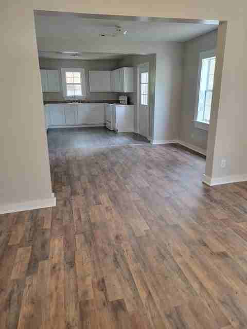 207 W Cayuga St #1 - Photo 2 of 7
