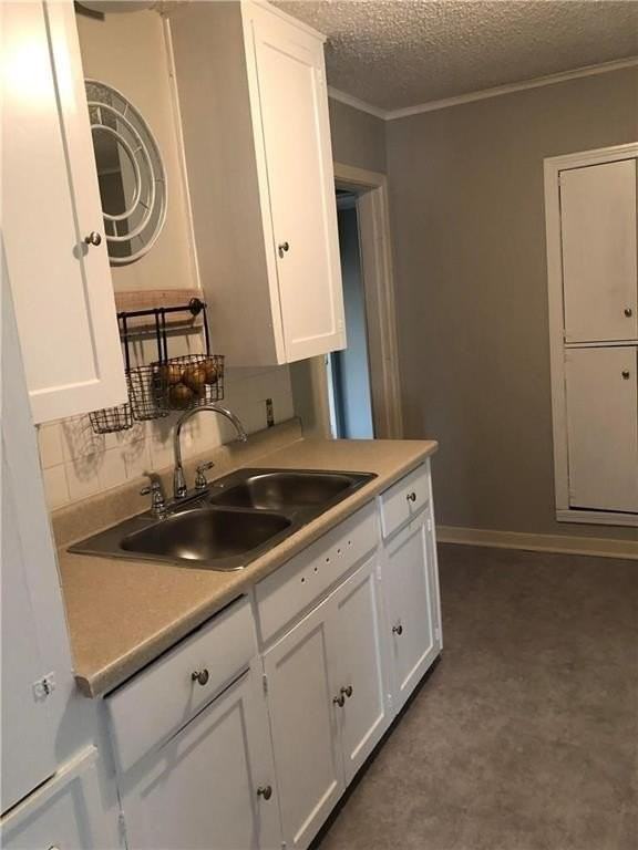 2809 S Hills Ave - Photo 7 of 8