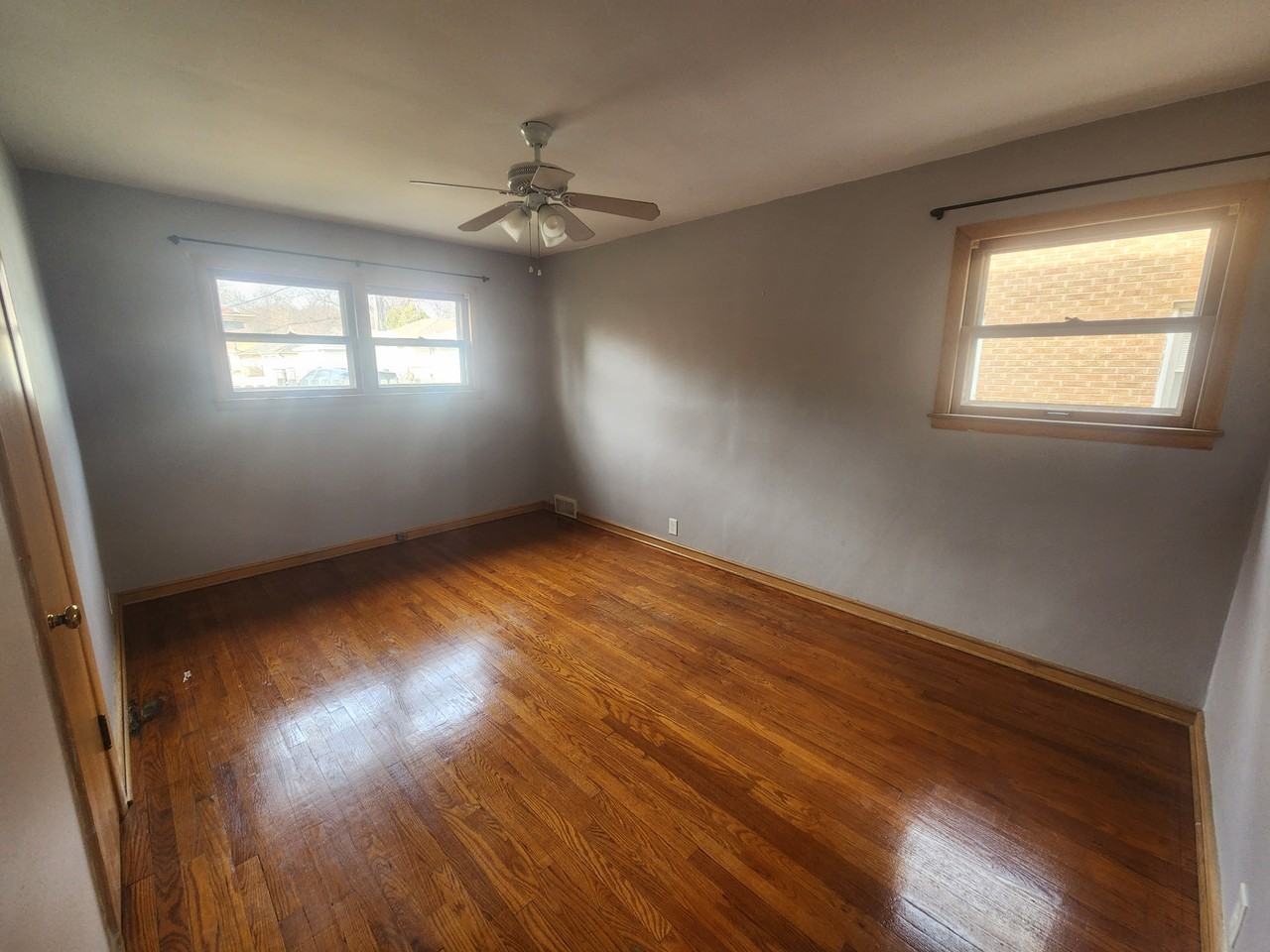 8118 W Burleigh St #1 - Photo 5 of 6