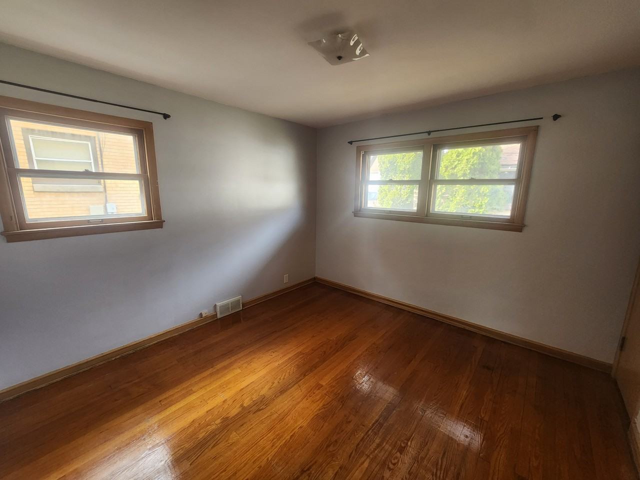 8118 W Burleigh St #1 - Photo 6 of 6