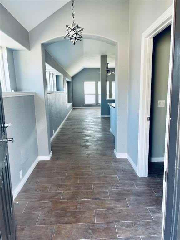 548 Kerry St - Photo 2 of 35